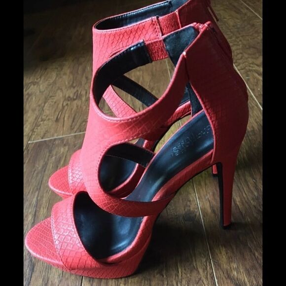 Charlotte Russe Orange 5” Ultra High Heels - Size 8 - Picture 5 of 11